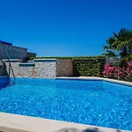 Strandnahes Mit Garten In By Interhome Prázdninový dům *