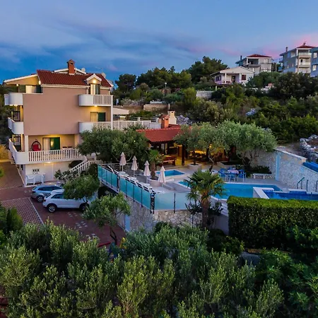 Vakantiehuis Strandnahes Mit Garten In By Interhome