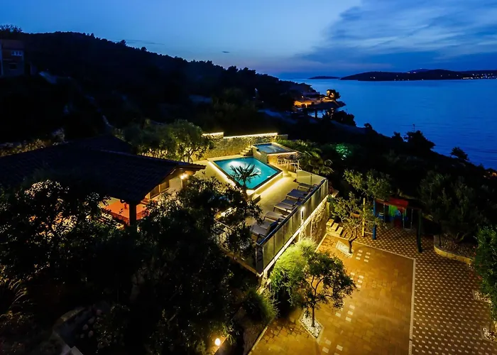 Strandnahes Mit Garten In By Interhome *