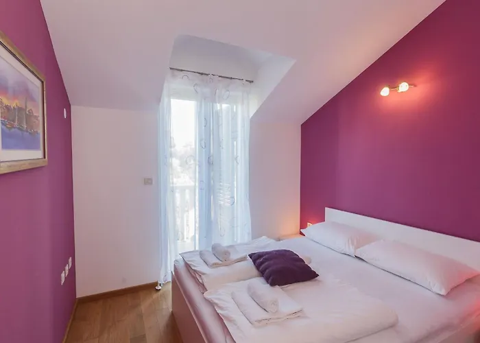 Strandnahes Mit Garten In By Interhome Vakantiehuis