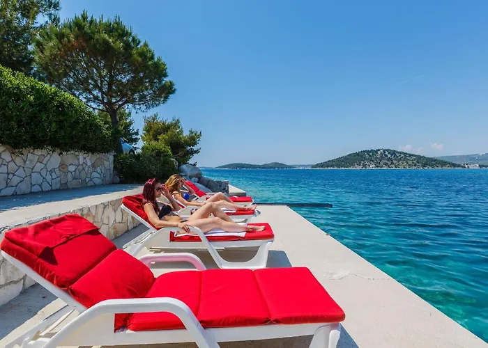 Strandnahes Mit Garten In By Interhome * Ražanj